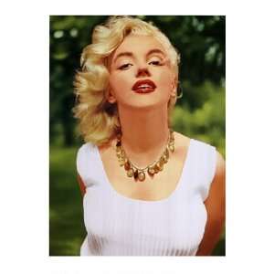  Marilyn Monroe Amber Beads by Sam Shaw 24x32