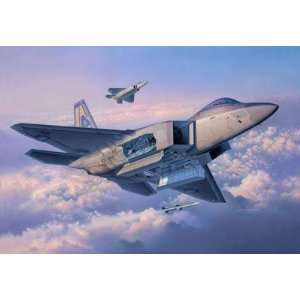   Revell Germany 1/72 Lockheed F22A Raptor Fighter Kit Toys & Games