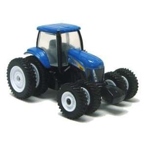  ERTL 164 New Holland T8010 Tractor with duals Toys 