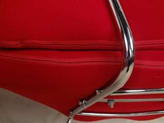 Mid Century Modern Upholstered Red Lips Chair (01193)r.  