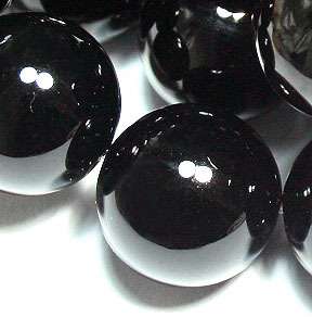 18mm Black Onyx Round Beads 11pcs  