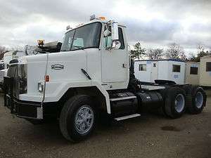 2000 VOLVO AUTO CAR TANDEM DAY CAB AUTOMATICDETROIT SER.60,52K REARS 