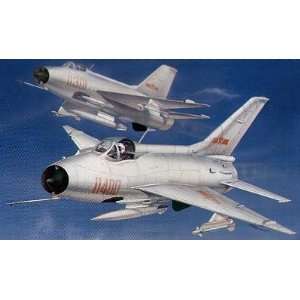   Fighter Variant of Mig21 1 32 Model Kit by Trumpeter Toys & Games