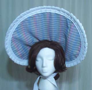  new bonnet. It is a lovely blue and pink plaid drapery fabric poke 