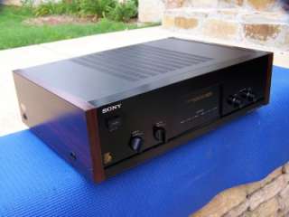 Beautiful Sony TA N220 Stereo Power Amplifier w/ Laminated Wood Panel 