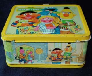 You are bidding on a Vintage 1979 Sesame Street Metal Tin Lunch Box 