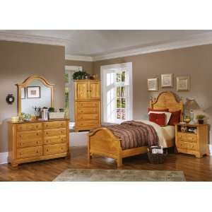 Vaughan Bassett The Cottage Collection Pine Bedroom Complete King 