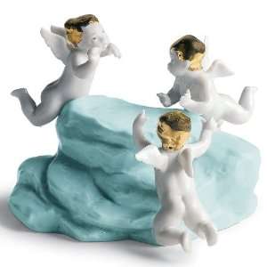   Earth   Cherubs On Small Turquoise Earth    Home