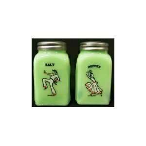  Mexican Dancers Jadeite Green Milk Glass Salt & Pepper 