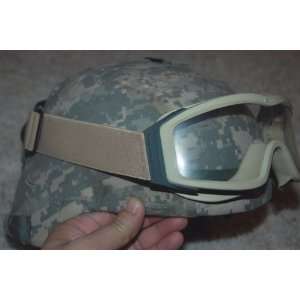   ISSUE   SDS A.C.H KEVLAR COMBAT MICH HELMET WITH GOGGLES   SIZE LARGE