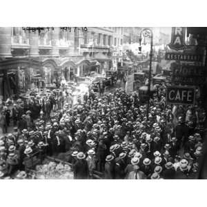   New York, New York Crowd of striking actors on 45th Street, New York