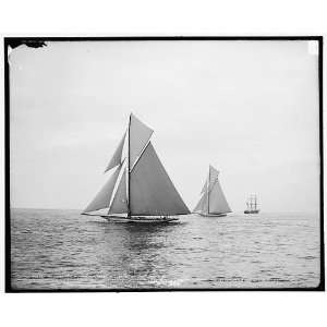   ,Shamrock III tacking just after start,Aug. 27,1903