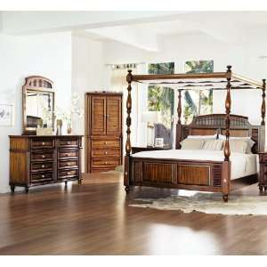  Fairmont Designs Tamarind Grove Banyon Canopy Bed Set in 