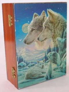   Grey Wolves Wooden Wood Box Hinged Eagle River WI Wisconsin Wis  