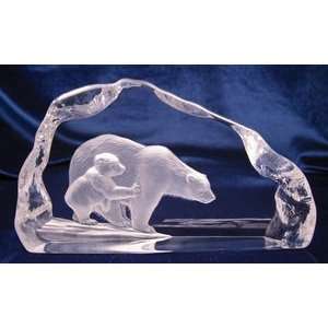 Intaglio Engraved Polar Bear and Cub Sculpture 
