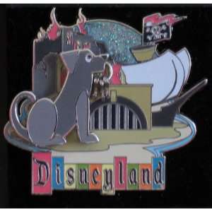 Disneyland Collectible Pin Pirates of the Caribbean 3 Dimensional Pin 