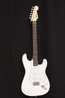   SE Special Strat with Squier SP 10 Amp Value Pack Arctic White  