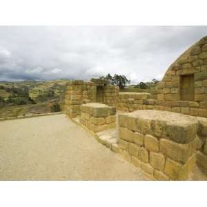  Upper Level of the Temple of the Sun, Ingapirca, Canar 