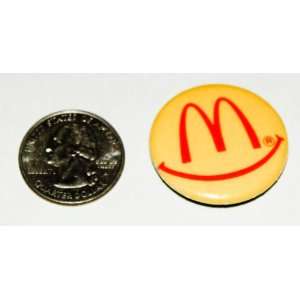    Vintage Collectible Button  Mcdonalds Smiley 