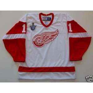  Dan Cleary Detroit Red Wings Jersey 2008 Cup Patch   Large 
