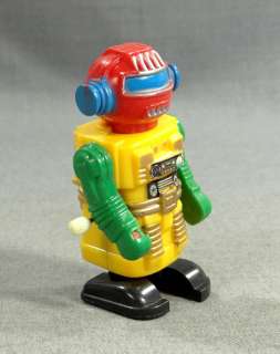 VINTAGE JAPAN JAPANESE SPACE EXPLORER ROBOT ROBO WIND UP CLOCKWORK 