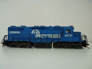 Lot 4 Vintage Locomotives & Caboose. HO Scale. **Spares or Repairs 
