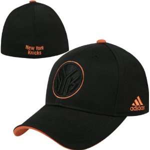  New York Knicks Black Tonal Flex Hat