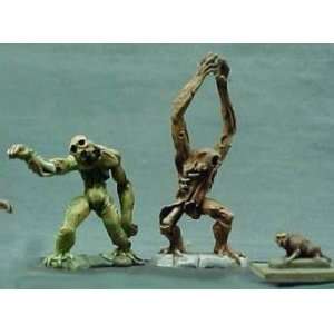    Call of Cthulhu Miniatures Dimensional Shamblers Toys & Games