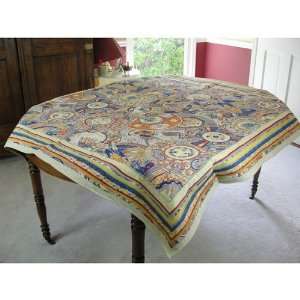  Brocade Style Richly woven tablecloth or throw