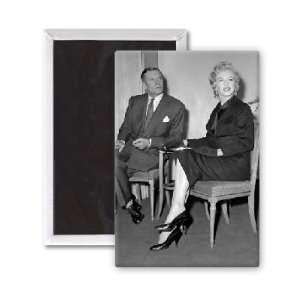 Marilyn Monroe and Laurence Olivier   3x2 inch Fridge Magnet   large 