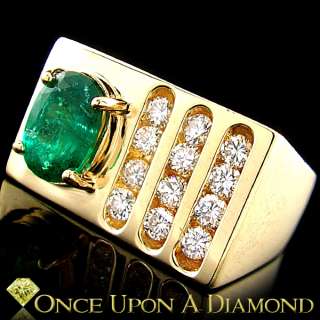   05ctw Oval Cut Natural Emerald & Diamond Mans Right Hand Ring  