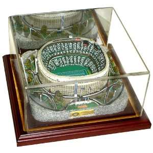  Veterans Stadium Replica and Display Case (Philadelphia Eagles 