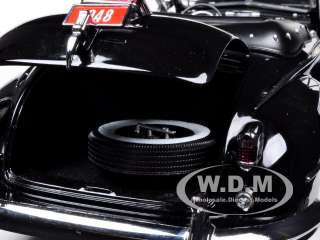 1948 CHRYSLER NEW YORKER CONVERTIBLE BLACK 118 BY SIGNATURE MODELS 