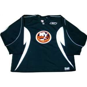 New York Islanders Game Used Green Practive Jersey Sports 