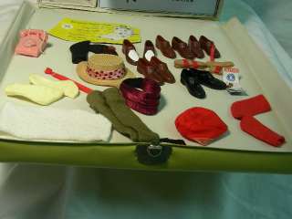 1962 etc EXCEPTIONALLY CLEAN KEN DOLL W. CLOTHES 7 ACCESSORIES IN CASE 