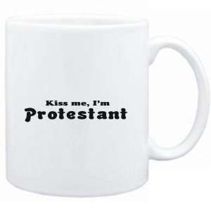    Mug White KISS ME, Im Protestant Religions