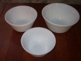Vintage Federal 3 Pc Set White Mixing Bowls  