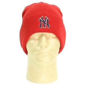 New York Yankees Classic Cuffed Winter Knit Hat   Red  