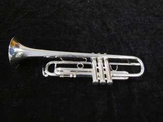   Bb Vitnage 1970s Silver Trumpet w/ Original Case, Serial Number 26059