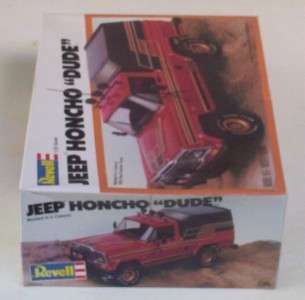 4x4 JEEP HONCHO Truck w Camper Top RED BODY 125 Revell Pickup Model 