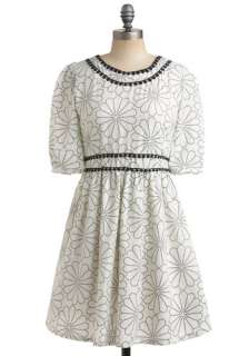   Daisy Dress  Mod Retro Vintage Printed Dresses  ModCloth