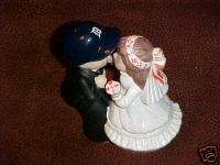 NEW DETROIT TIGERS KISSING BRIDE AND GROOM FIGURINE  