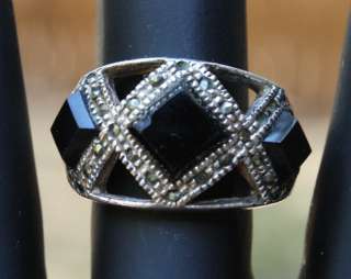Vintage 925 Sterling Silver Marcasite Black Glass Ring Size 6  
