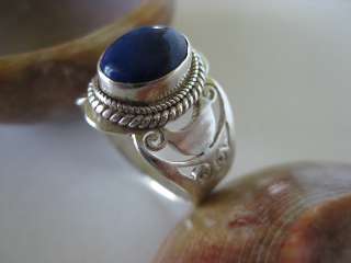 Lapis Silver Ring Size 6 ~ Sterling artwork, blue stone  