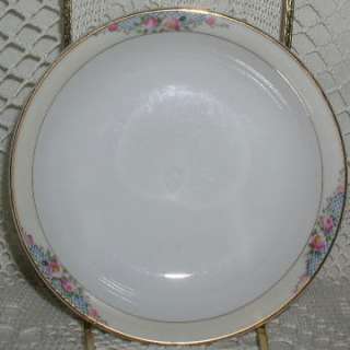 am listing china dinnerware the pieces are made by