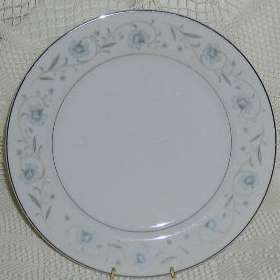 this auction is for dinnerware the pieces are fine china