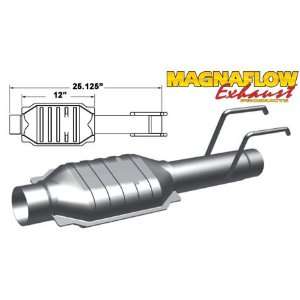 MagnaFlow California 30000 Catalytic Converters   92 93 Dodge D150 5 
