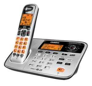 Uniden D1685 3 Cordless Phone/Answering System with speakerphone and 3 