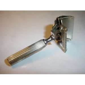   Short Handle Single Edge Safety Razor Brooklyn, USA 