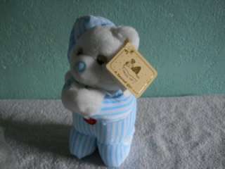 UP FOR AUCTION IS A REALLY NICE ANGEL TOY PRAYING PLUSH TEDDY BEAR. HE 